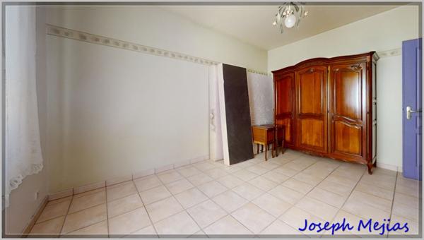 Saint-Apollinaire-de-Rias (07240) A 10 minutes de Vernoux-en-Vivarais, maison plain pied, 2 chambres, terrain 2000 m²