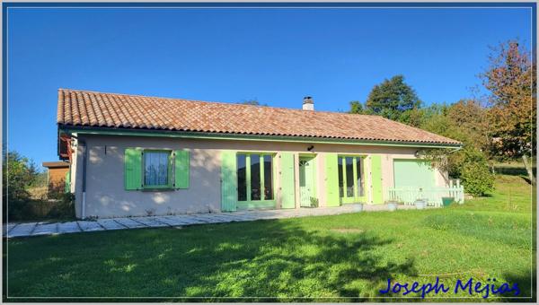 Saint-Apollinaire-de-Rias (07240) A 10 minutes de Vernoux-en-Vivarais, maison plain pied, 2 chambres, terrain 2000 m²