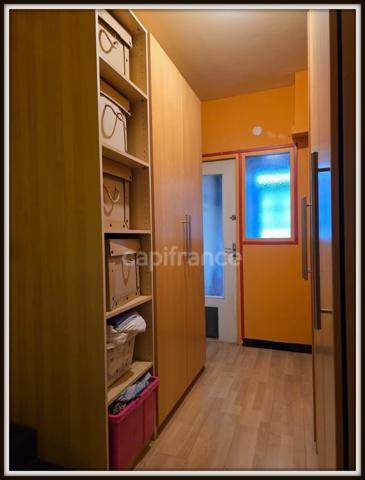 Longère à vendre 207 m² – Terrain 1 200 m² – Amilly (45) passion Cheval, 5 chambres, espace jaccuzi, tranquillité, campagne.