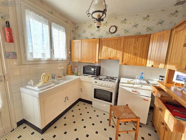 Maison à vendre à La Riche dans l'Indre-et-Loire (37520), ref : 001/2470