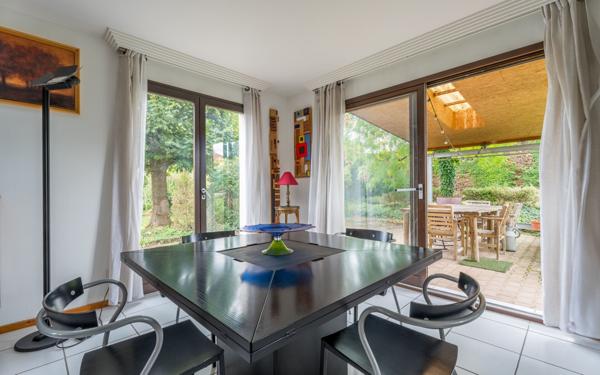 Maison à vendre    5 pièces • 212,52 m2 Lyon 9