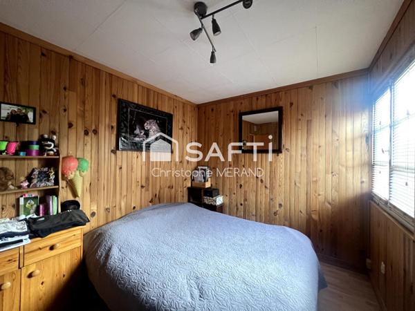 Maison de plain-pied dans le centre de DANGE SAINT ROMAIN