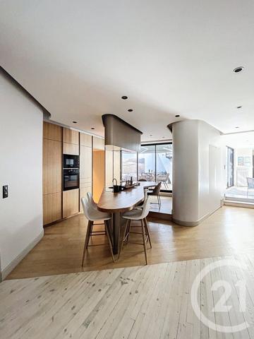 Appartement F6 à vendre  7 pièces - 157,71 m2 CLERMONT FERRAND - 63