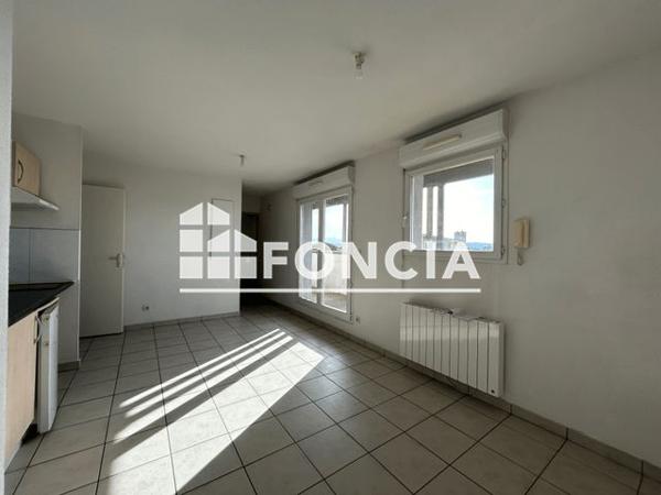 Location Appartement 2 pièces 36.5 m² - 2 ET 4 CHEMIN DU VIEUX CANAL Carcassonne 11000