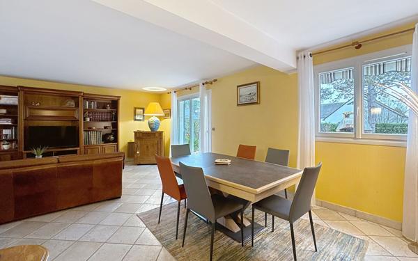 Maison à vendre    6 pièces • 170 m2 Montbazon