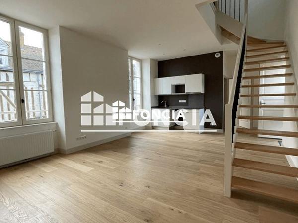 Location Appartement 4 pièces 74.57 m² - 29 RUE STANISLAS JULIEN Orleans 45000
