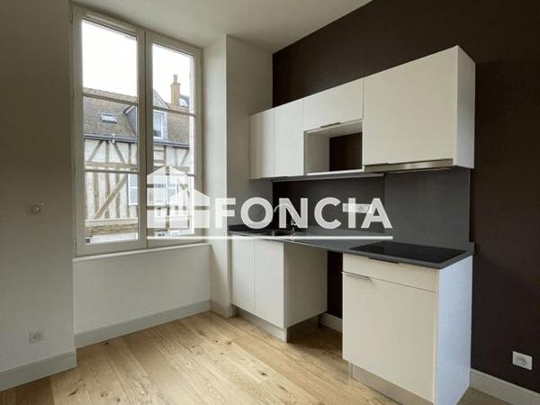 Location Appartement 4 pièces 74.57 m² - 29 RUE STANISLAS JULIEN Orleans 45000