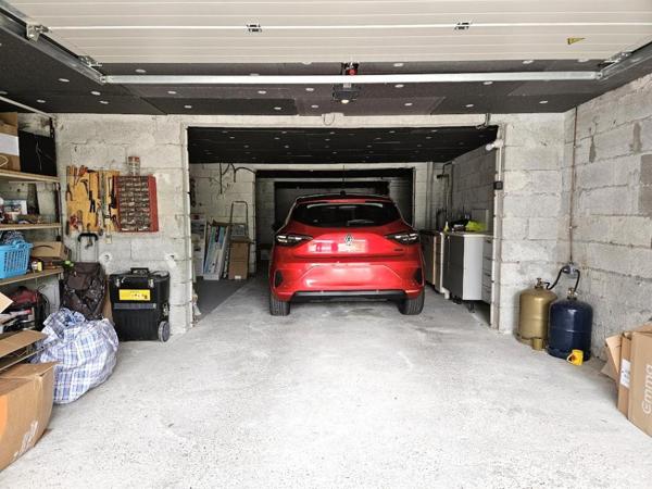 LE PASSAGE maison entièrement rénovée 130 m² - 3 chambres -Terrasse, jardin - double garage - DPE A