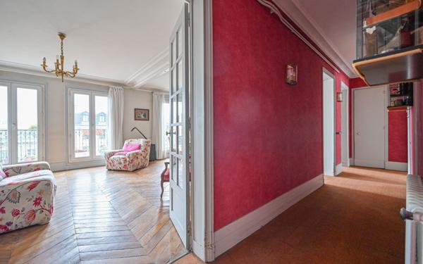 Appartement à vendre    4 pièces • 93 m2 Paris 10