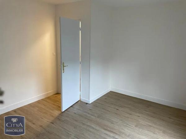 Appartement à louer 5 pièces 127.39m²
