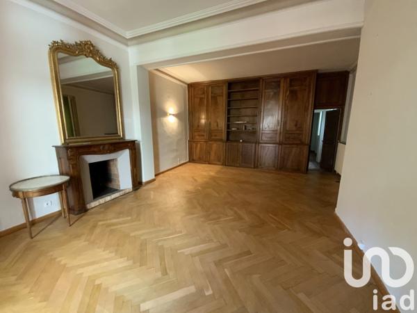 Appartement 6 pièces de 220 m² à Béziers (34500)
