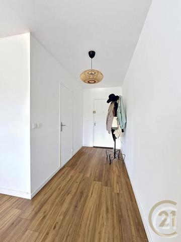 Appartement F4 à vendre  4 pièces - 81,14 m 2   DEVILLE LES ROUEN  - 76