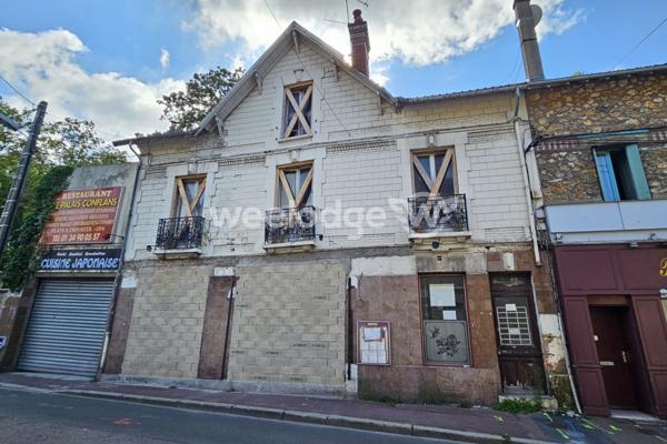 Maison à vendre 12 pièces de 800 m² à Conflans-Sainte-Honorine