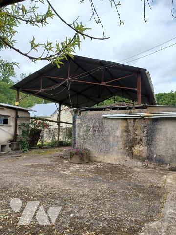 Maison ancienne bord de vienne