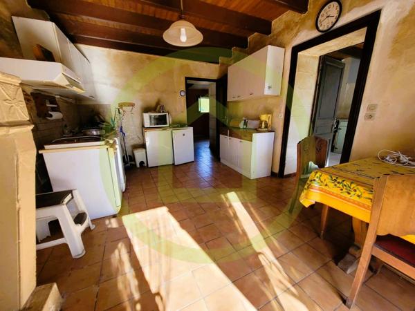 Maison à SAINT BONNET SUR GIRONDE (17150)