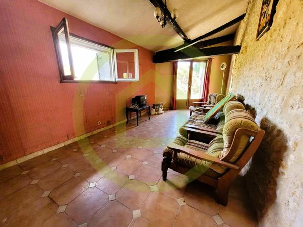 Maison à SAINT BONNET SUR GIRONDE (17150)