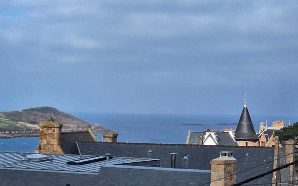 Appartement à vendre    5 pièces • 138 m2 Trébeurden