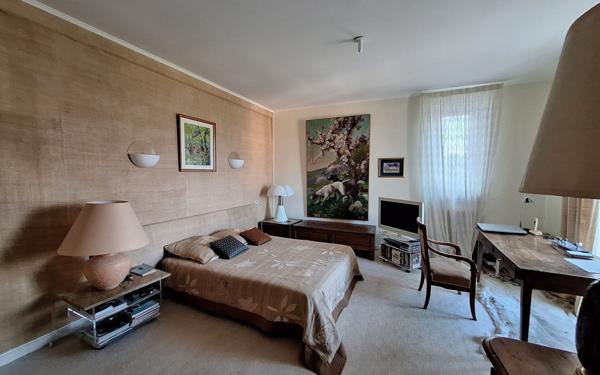 Appartement à vendre    5 pièces • 138 m2 Trébeurden