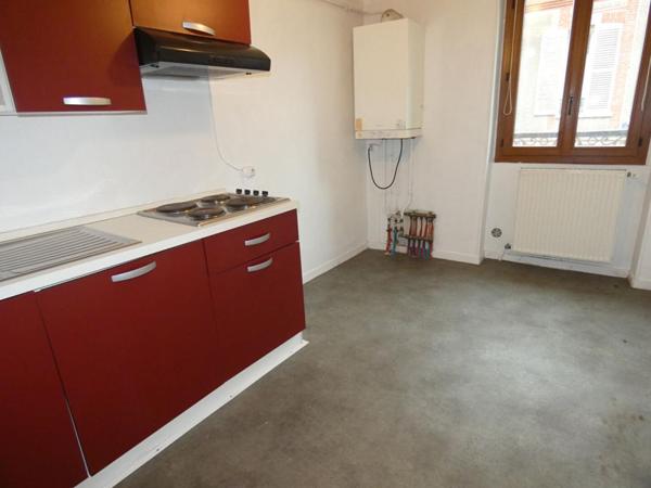 Appartement Ivry La Bataille  (44 m²)+ combles