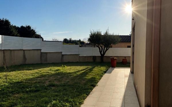 Maison à vendre    5 pièces •  Saint-Paul-Trois-Châteaux