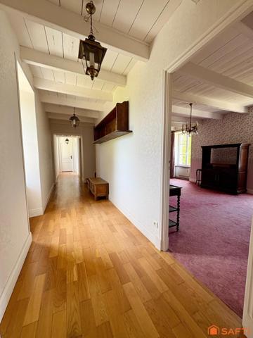 Maison de caractère aux multiples vies, entre nature et potentiel