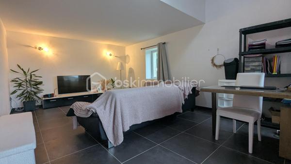 Corps de ferme de 242 m²