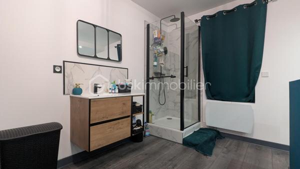 Corps de ferme de 242 m²