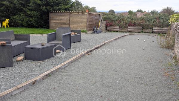 Corps de ferme de 242 m²