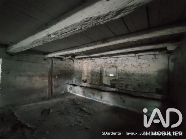 Maison à vendre 1 pièce 290 m² Tavaux