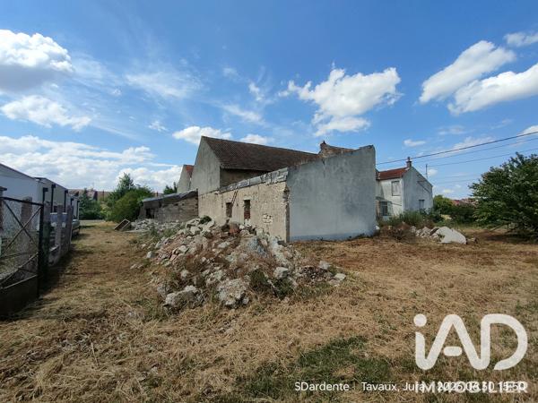 Maison à vendre 1 pièce 290 m² Tavaux