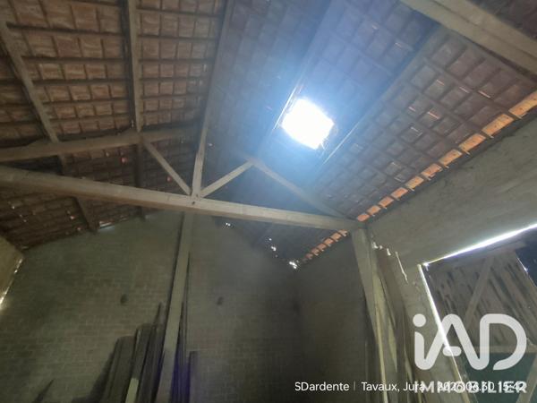 Maison à vendre 1 pièce 290 m² Tavaux