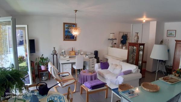 APPARTEMENT A VENDRE MARSEILLE 9° TYPE  3 de 66 m² - TERRASSE  12 m² - GARAGE 14 M²