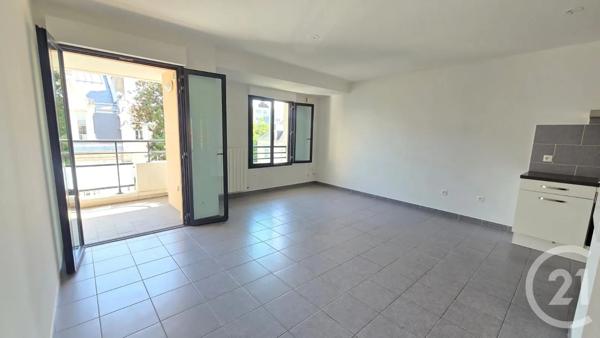 Appartement T3 à vendre  3 pièces - 68,14 m 2   PAU  - 64