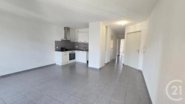 Appartement T3 à vendre  3 pièces - 68,14 m 2   PAU  - 64