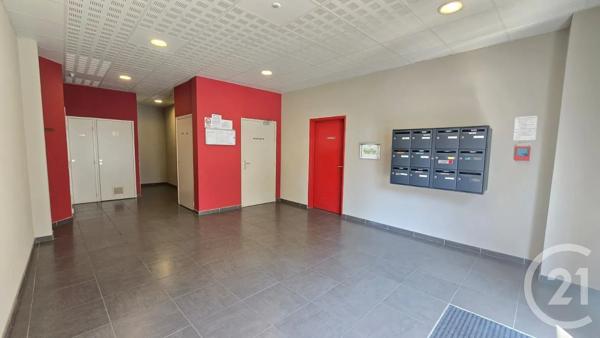 Appartement T3 à vendre  3 pièces - 68,14 m 2   PAU  - 64