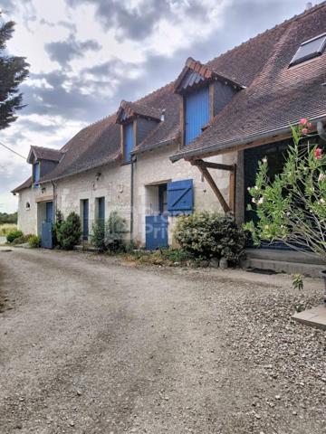A vendre Longère 6 pièces et dépendances Bossay Sur Claise 37290