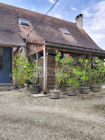 A vendre Longère 6 pièces et dépendances Bossay Sur Claise 37290