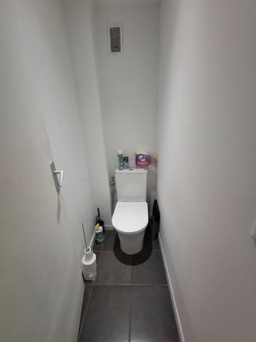 Appartement Marseille 1 pièce(s) 67.60 m2