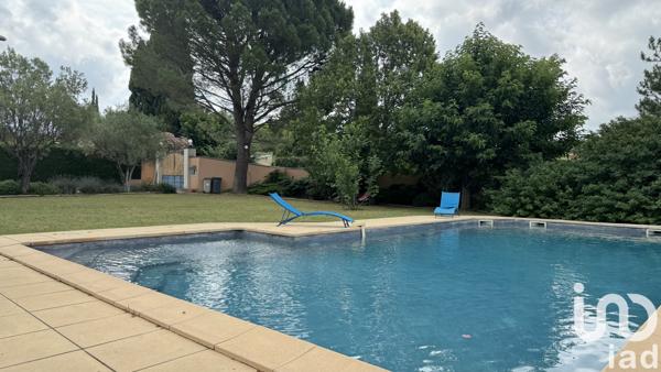 Maison à vendre 12 pièces 234 m² Carpentras