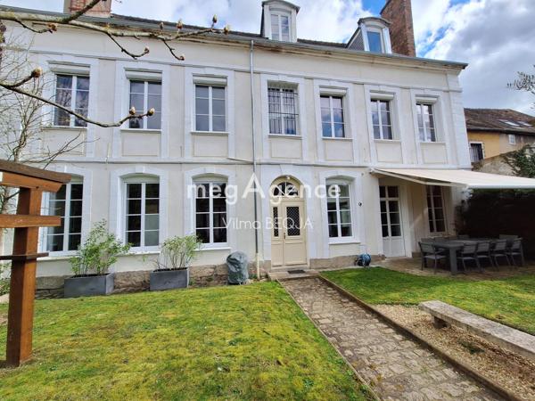 Maison à SENS, 89100 - 8 pièces 285m²