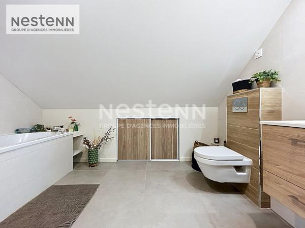 Maison 5 chambres, garage double cave et piscine 225m² au sol et 159,1m² habitable