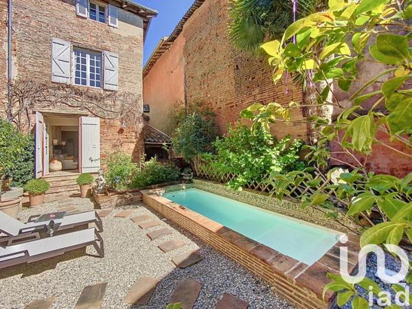 Demeure 10 pièces de 393 m² à Verdun-sur-Garonne (82600)