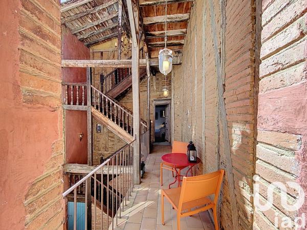 Demeure 10 pièces de 393 m² à Verdun-sur-Garonne (82600)