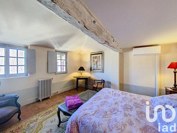 Demeure 10 pièces de 393 m² à Verdun-sur-Garonne (82600)