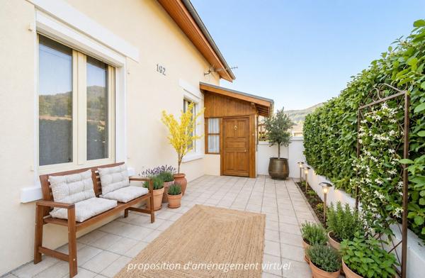 Maison mitoyenne 83m² (90m² au sol) – Lumineuse, évolutive & cadre verdoyant