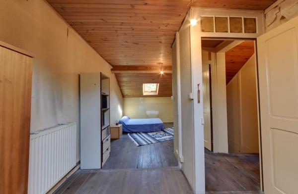 Maison mitoyenne 83m² (90m² au sol) – Lumineuse, évolutive & cadre verdoyant