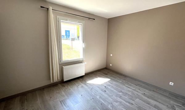 Villa contemporaine de plain-pied ? 115 m² ? Terrain de 1 510 m² ?