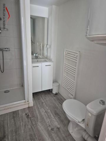 Studio meublé - GARE - PrécédentSuivant
Idéalement ...