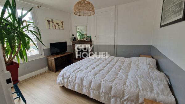 CHARTRES Hyper centre