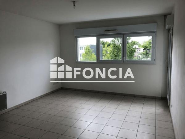 Location Appartement 2 pièces 46.85 m² - 20 BOULEVARD ANDRE SIEGFRIED Mont-saint-aignan 76130